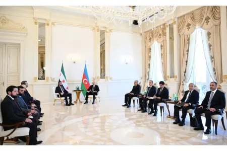 Prezidentlər səviyyəsində tarixi görüş: - Münasibətlər yenidən qurulur