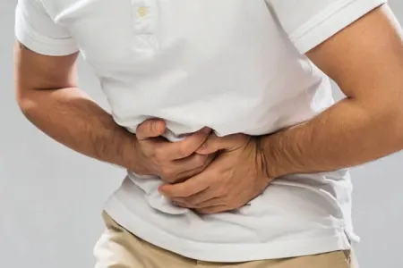 Qarın ağrılarının əsl səbəbi nədir? – Qastroenteroloqdan vacib izah
