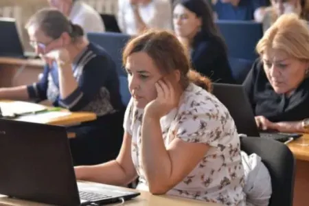 65 yaşına çatan müəllimlərin nəzərinə