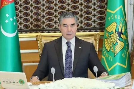 Berdiməhəmmədov Azərbaycana gəldi