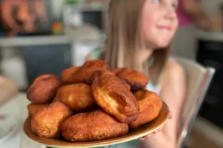 Bu piroqlar 2 dəqiqə ərzində süfrədən süpürülür - Görəcəyiniz ən dadlı RESEPT