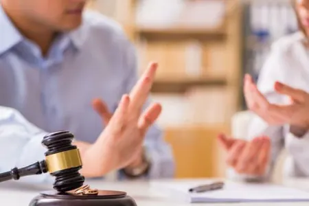 İqtisadi çətinlik boşanmaya səbəb olur? - Sosioloq