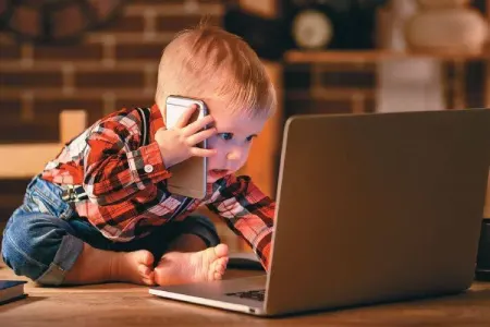 Ekran qarşısında keçən yay tətili: - Uşaqlar TƏNHALAŞIR