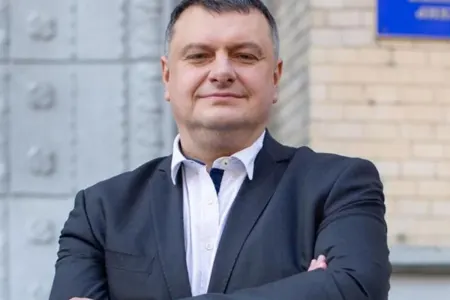 Keçmiş katib səfir olacaq