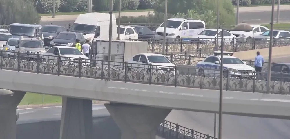 "Koroğlu” körpüsündə qəza - FOTO