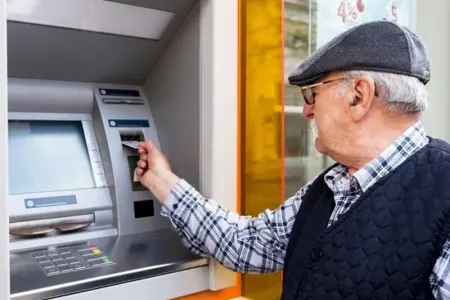 Əmək pensiyası ilə bağlı SON DƏQİQƏ xəbəri - AÇIQLAMA