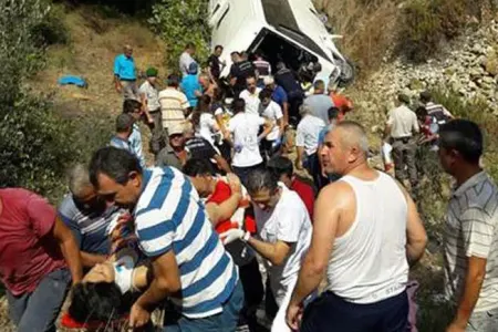 33 rusiyalı Türkiyədə qəzaya düşdü