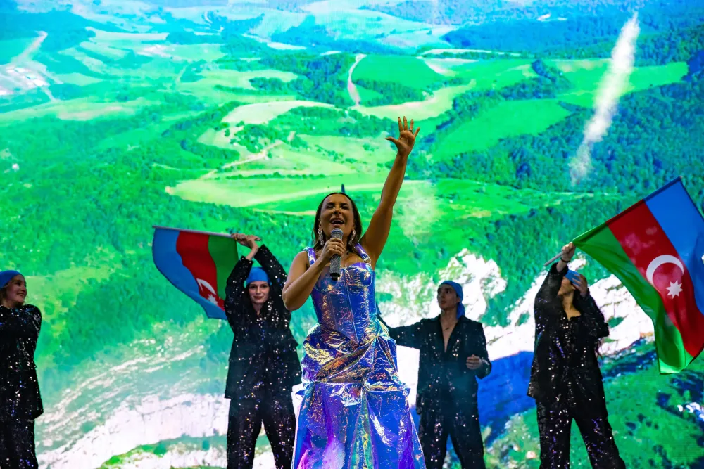 Xalq artisti Tünzalə Ağayevanı 7000 tamaşaçı izlədi: - VİDEO - FOTOLAR