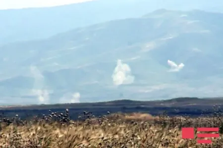 Ağdam və Ağdərədə güclü yanğın baş verdi
