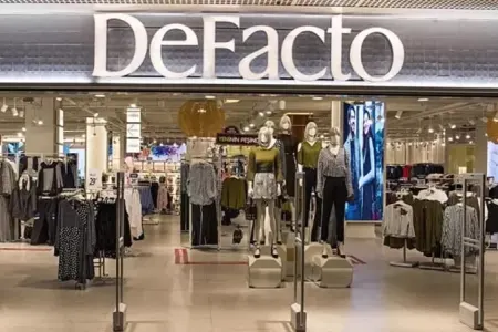 "Defacto" mağazası cərimələndi: - Paltarı 5 manat baha satıb