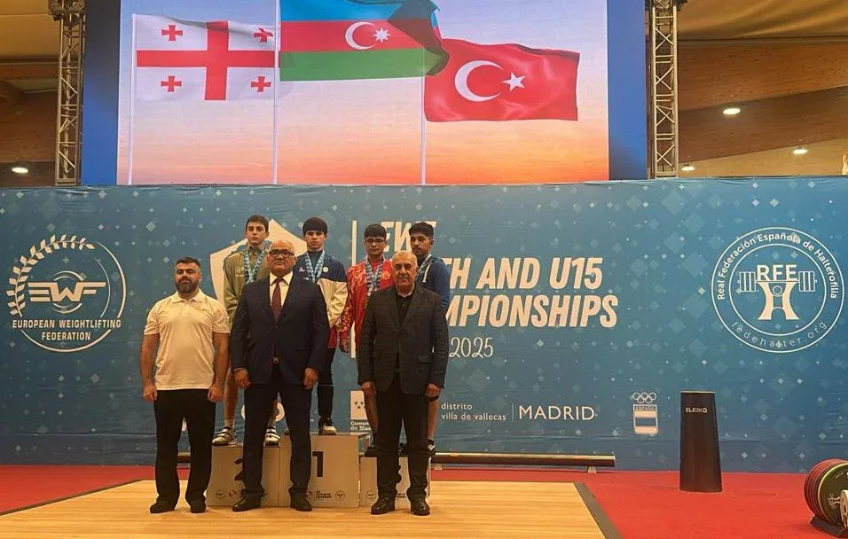 Musab Məmmədtağıyev 2 qızıl 1 gümüş medal - QAZANDI