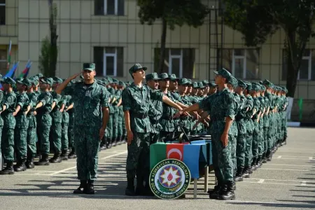 DSX-də gənc əsgərlərin andiçmə mərasimi keçirildi