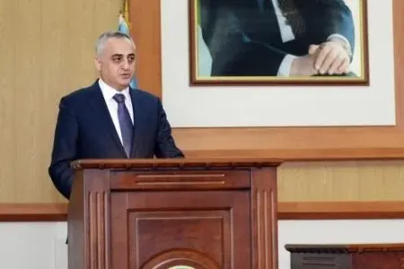 Prezidentin nümayəndəsi "Araz-Naxçıvan"ı təbrik etdi