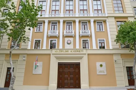 Nazirlərin qəbuluna düşmək istəyənlərin - NƏZƏRİNƏ!