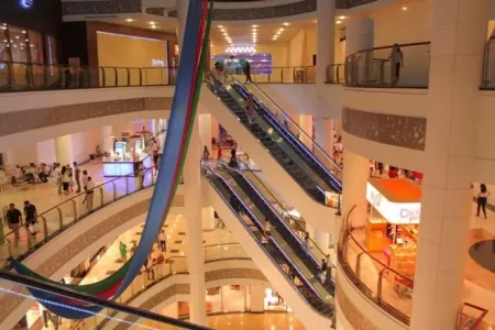 “Dəniz Mall”da həyəcan siqnalı çalındı