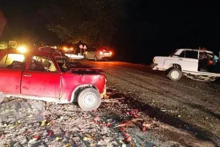 Quba yolunda qəza: Yanacaq maşını qəzaya düşdü, yaralılar var