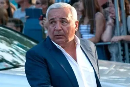 İsgəndər Xəlilovun ofisinə hücum: Milyarder Bakıya gəldi - – Təcili