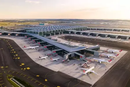 Havalimanında tarixi rekord QIRILDI