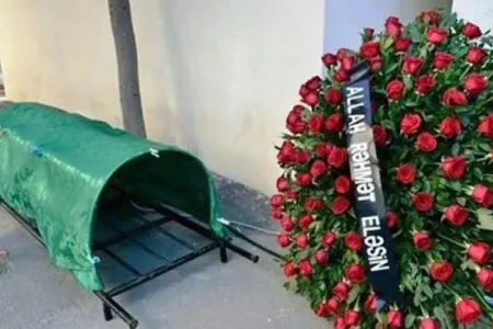 Dövlət qurumunun əməkdaşı iş başında öldü