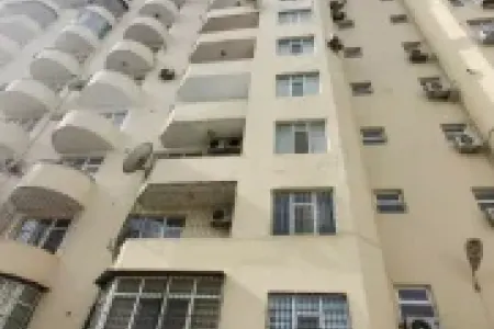 Zaqatalada icra nümayəndəsinin evi yandı