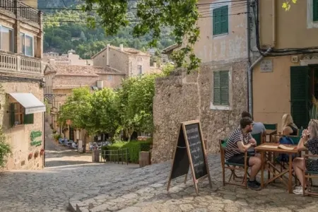 Turist azlığı böhran yaratdı: - Restoranlar bağlanır