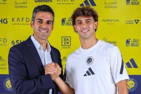 Feliks Ronaldo ilə komanda yoldaşı oldu