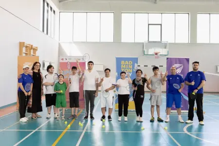 Yelo Bank əlilliyi olan uşaqlar və gənclər üçün inklüziv idman tədbiri keçirib - FOTO