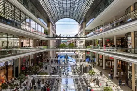 Bu tarixdə ölkəyə 7 ticarət mərkəzi gələcək