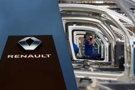 Böyük zərər: "Renault" ciddi problemlərlə üzləşib