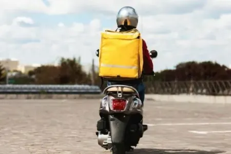 Bakıda daha bir moped qəzası: ölən var