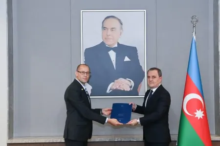 İsrailin yeni səfiri Ceyhun Bayramovla görüşdü