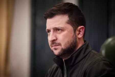 Zelenski şərtini açıqladı: Putinlə görüşə hazıram