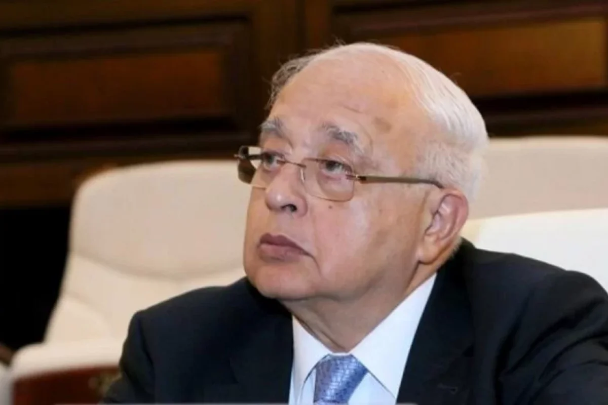 Yazıçı Elçin Əfəndiyev vəfat etdi