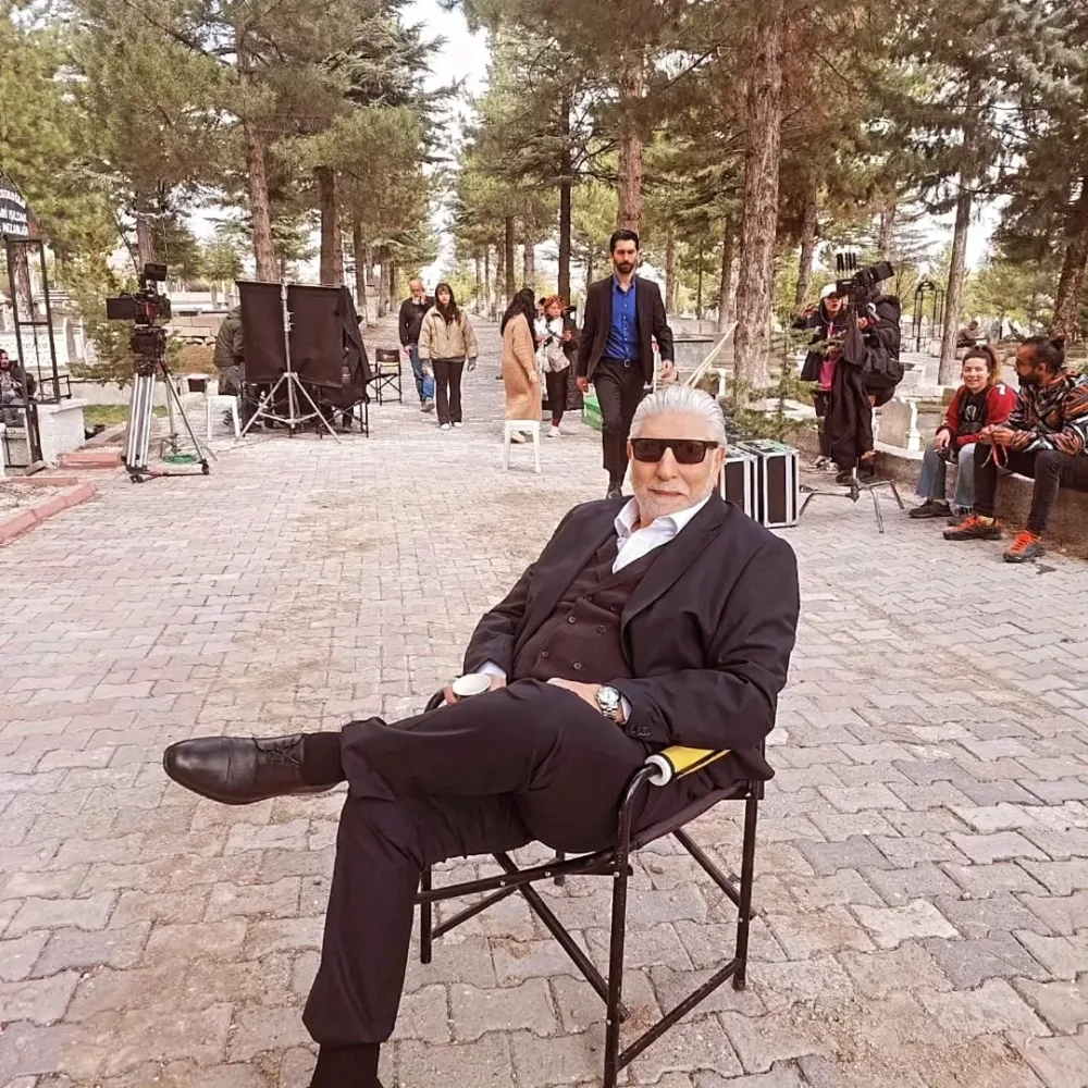 “Kurtlar Vadisi”nin aktyoru tanınmaz halda - FOTOLAR