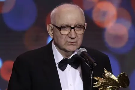 Gürcü rejissor Eldar Şenqelaya vəfat edib