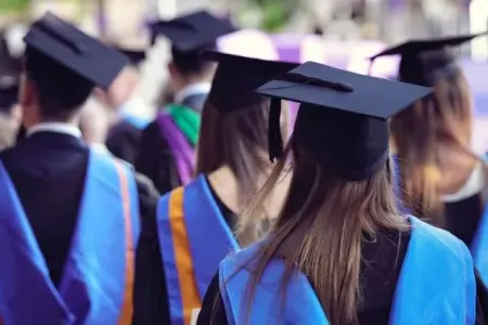 Universitetlərdə təhsil haqları artacaq? - SORĞU