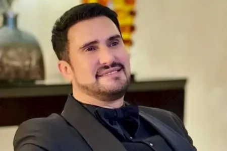 500 manatım olsaydı,özümə qəşəng parfüm alardım - — Nadir Qafarzadə