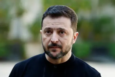 KİV: Zelenski tezliklə ölkədən qaça bilər