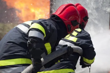 Paytaxtda yanğın - Xəsarət alan var