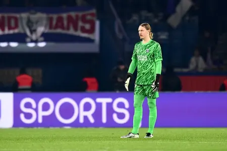 "Qalatasaray" PSJ-nin oyunçusu üçün danışıqlara başladı
