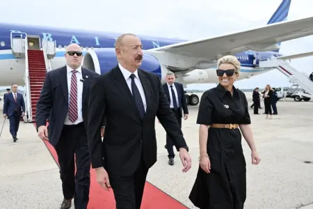 Tarixi səfər: - İlham Əliyev ABŞ-də belə qarşılandı - FOTO