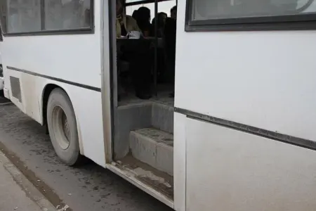 58 yaşlı qadını avtobus vurub öldürdü