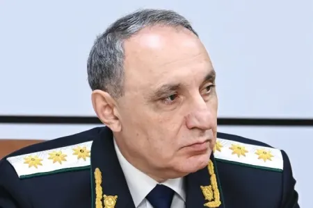 Baş prokuror yeni rəis təyin etdi - FOTO