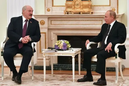 Lukaşenko və Putin Rusiya-ABŞ danışıqlarının gedişatını müzakirə etdilər