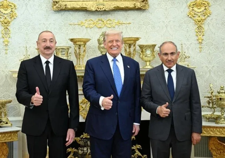 Mehriban Əliyeva tarixi görüşlə bağlı paylaşım etdi - Fotolar