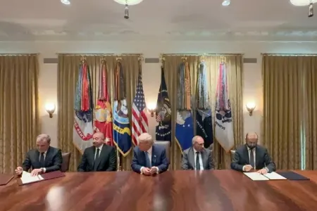 Sülhə dair saziş layihəsi paraflandı - mətni bu tarixdə açıqlanacaq