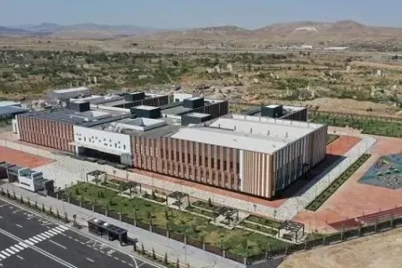 Bəzi müəllimlər Qarabağa köçürülür? - RƏSMİ