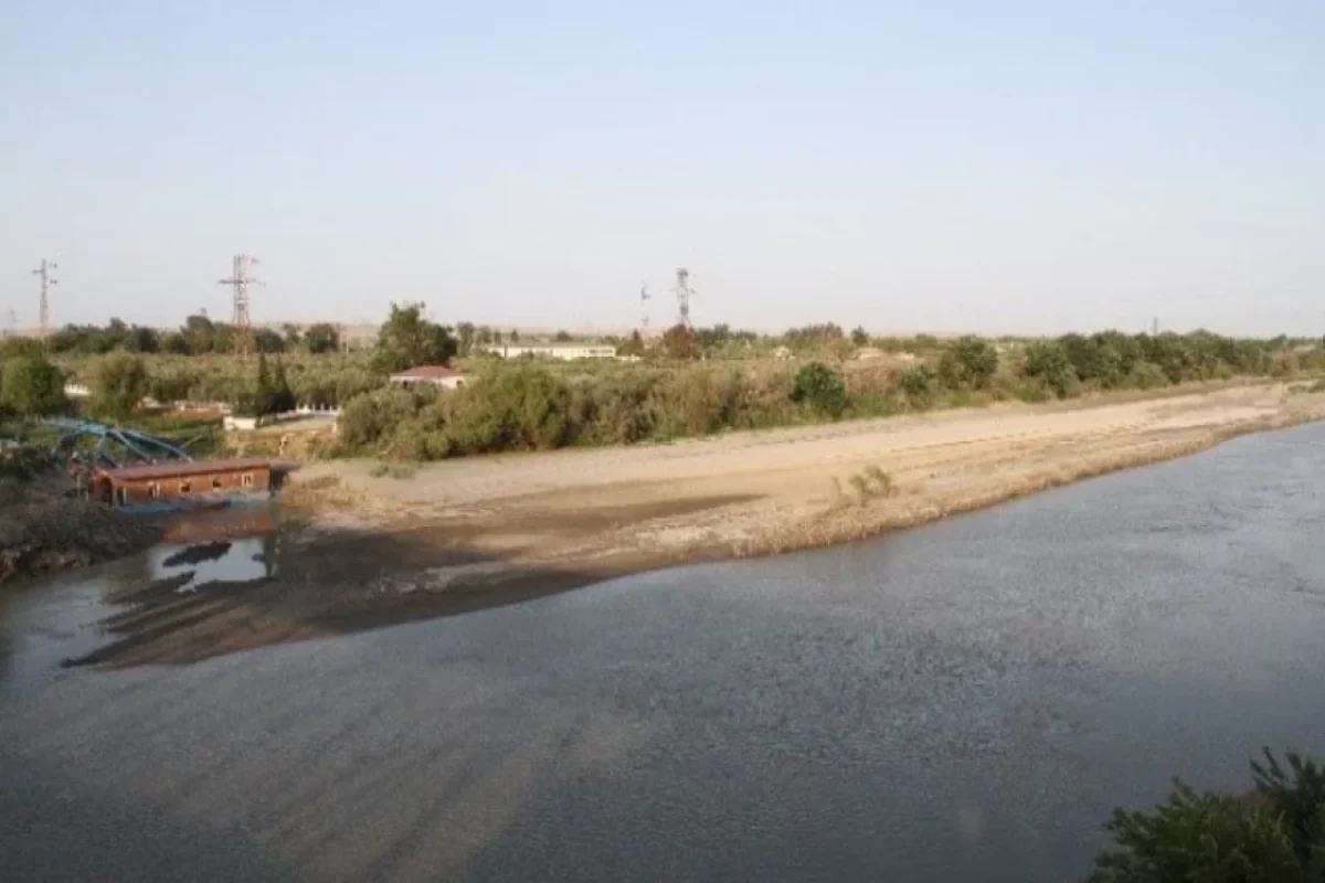 Coğrafiya İnstitutu: Xəzərin Qoltuq körfəzində dəniz 1,5–2 km geri çəkildi - Fotolar