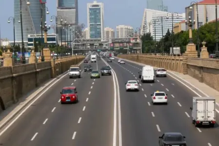 “Bağırov” körpüsünün üzərindəki geri dönmədə hərəkət tam məhdudlaşdırılacaq