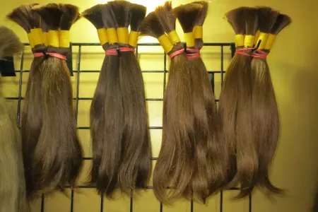 66 yaşlı Xalq artistinin saçları satışa çıxarıldı - FOTO